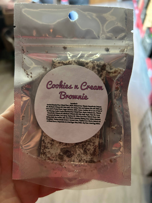 Freeze dried cookies n cream brownie 
